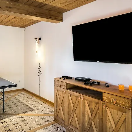 Zoniowka Wooden With Sauna & Parking By Rent Like